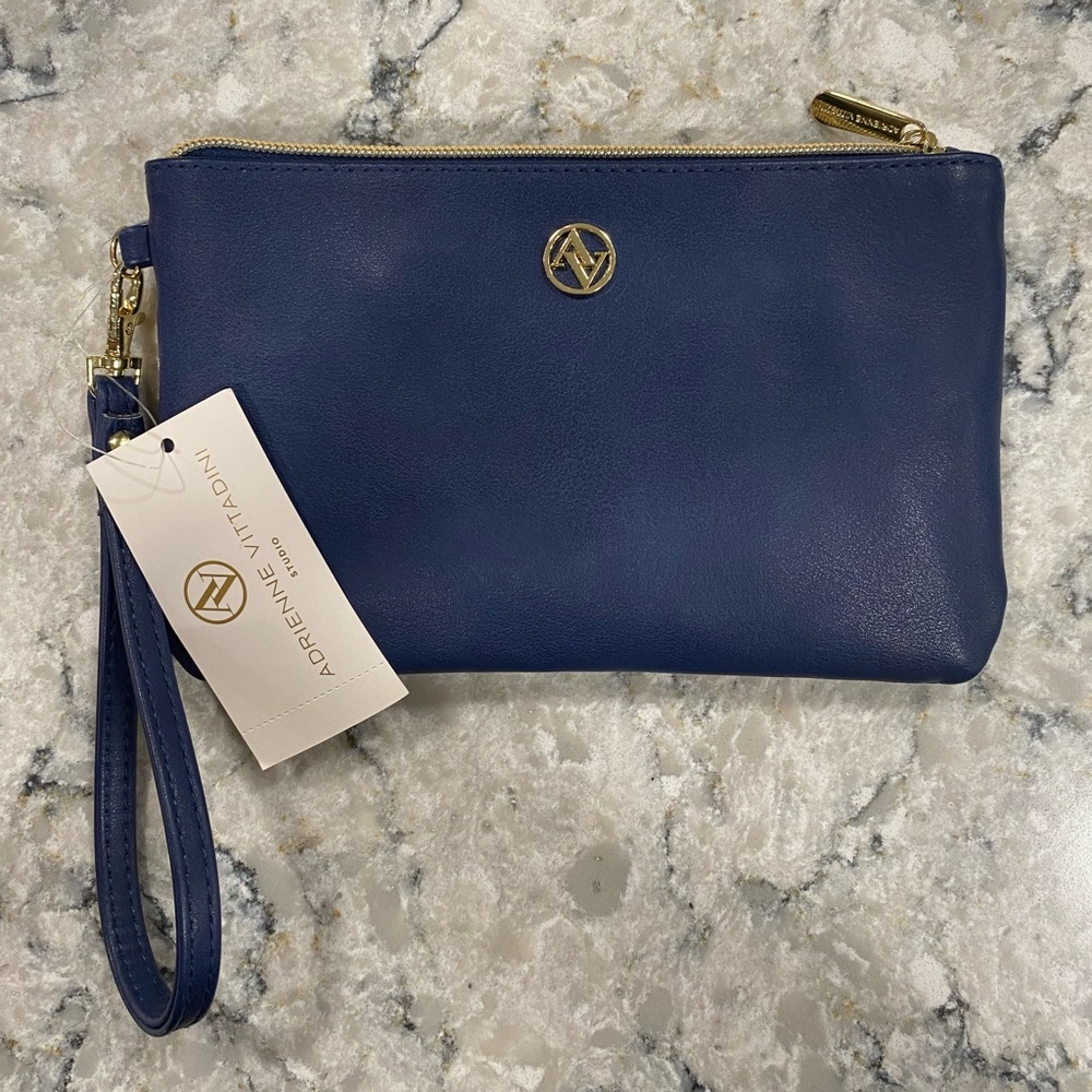 Adrienne Vittadini Wristlet